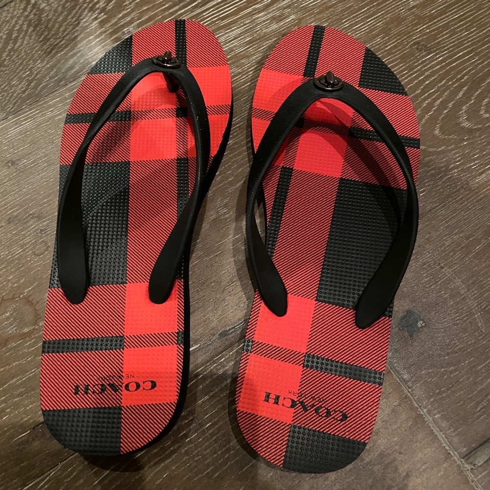 Coach flip flops